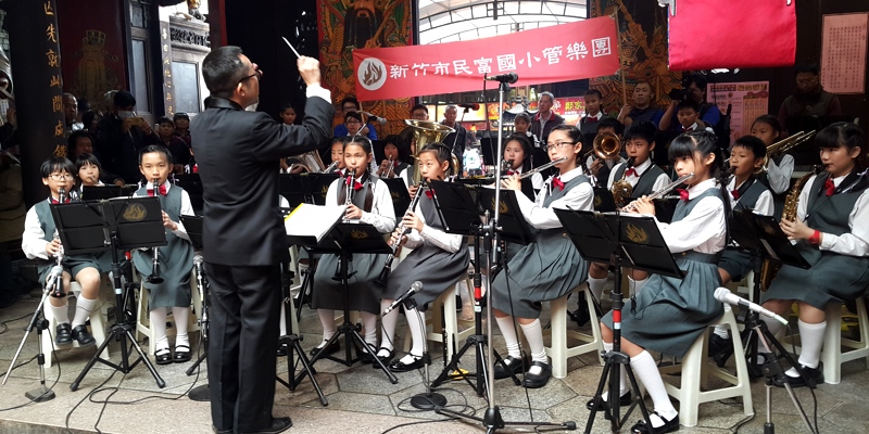 民富管樂團受邀「城隍爺暖壽音樂會」演出精彩