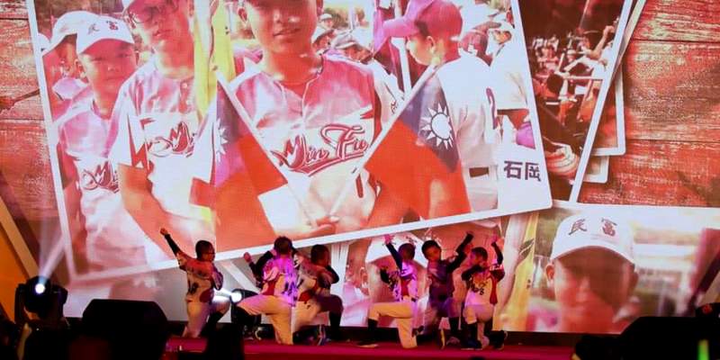 感謝民富貴人～鈦澤環球贊助棒球體育@台中洲際棒球場-3