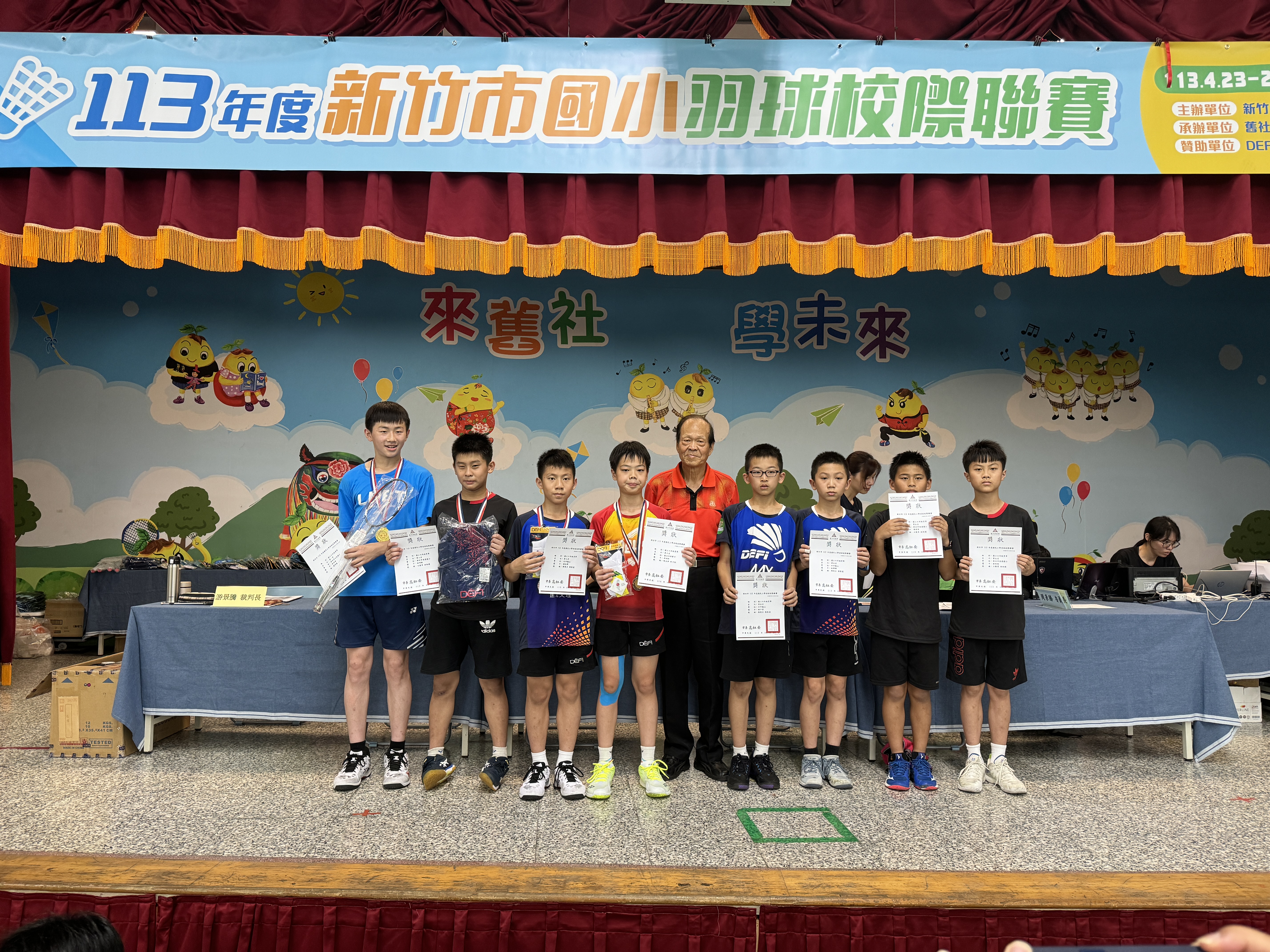 賀本校六年7班徐尚安榮獲113年度新竹市國小羽球校際聯賽第一名活動照片