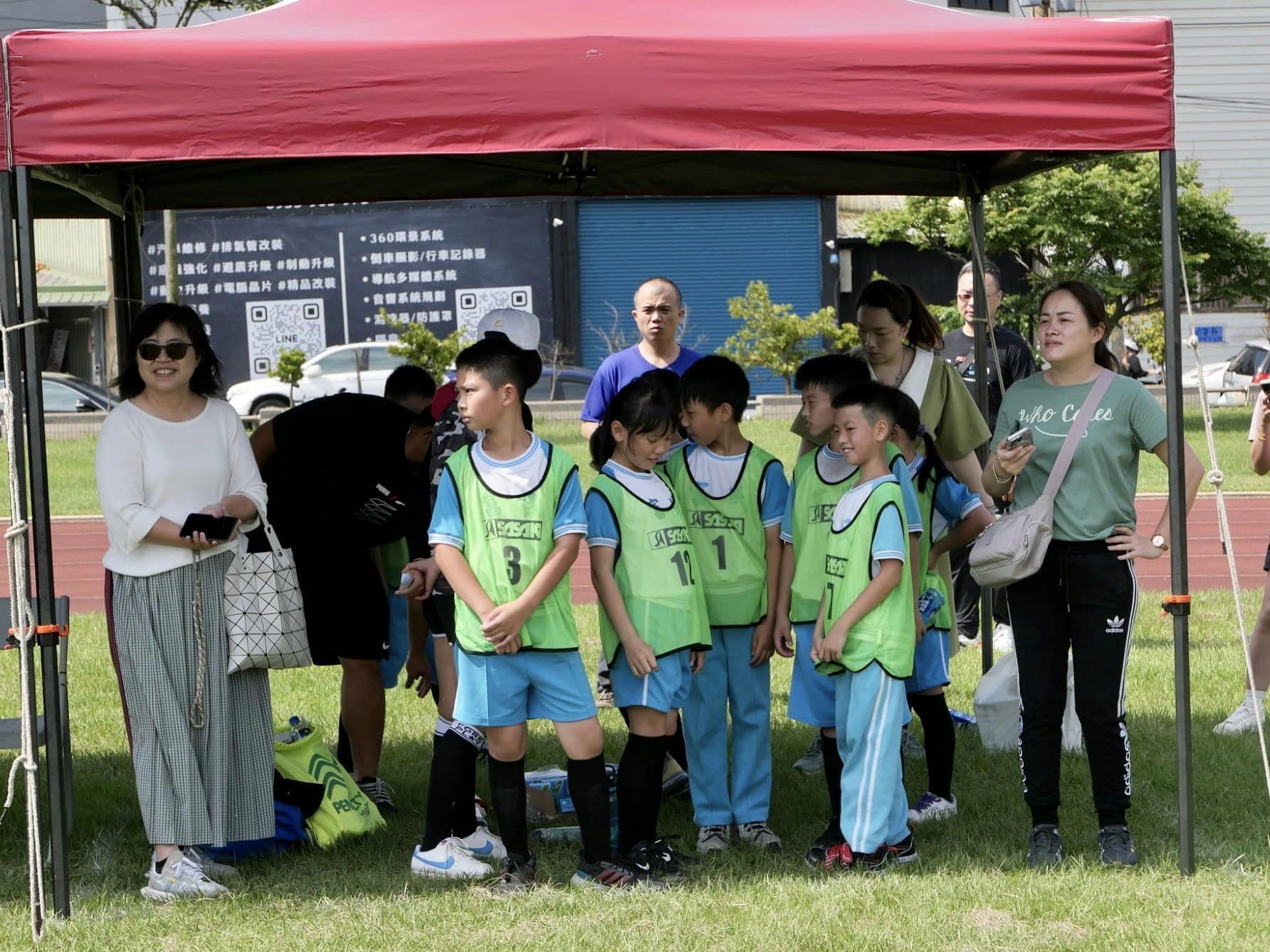 民富國小三年二班參加國小學生普及化運動樂樂足球新竹市複賽活動照片