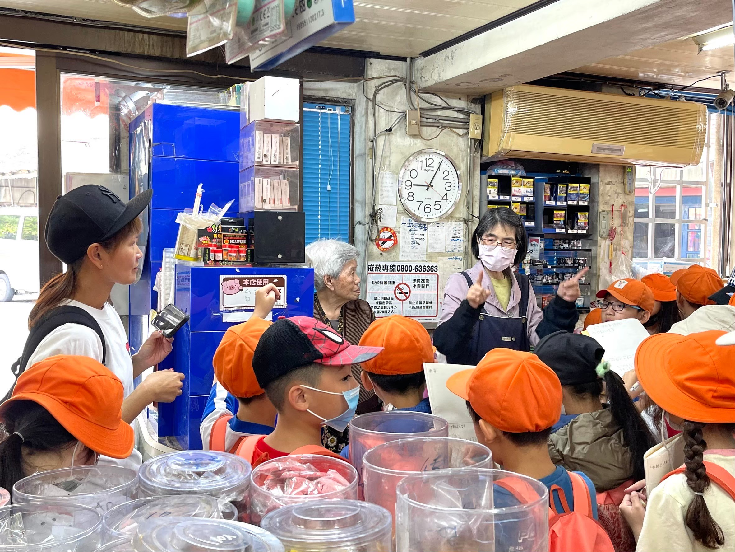 1130328內小三年級社區踏查-清峰超市活動照片