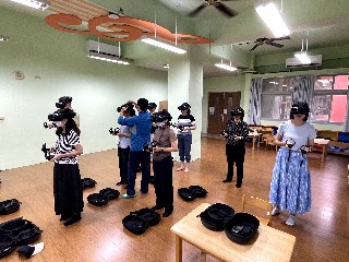 創新教學~新興科技體驗-教師VR教學應用增能研習活動照片