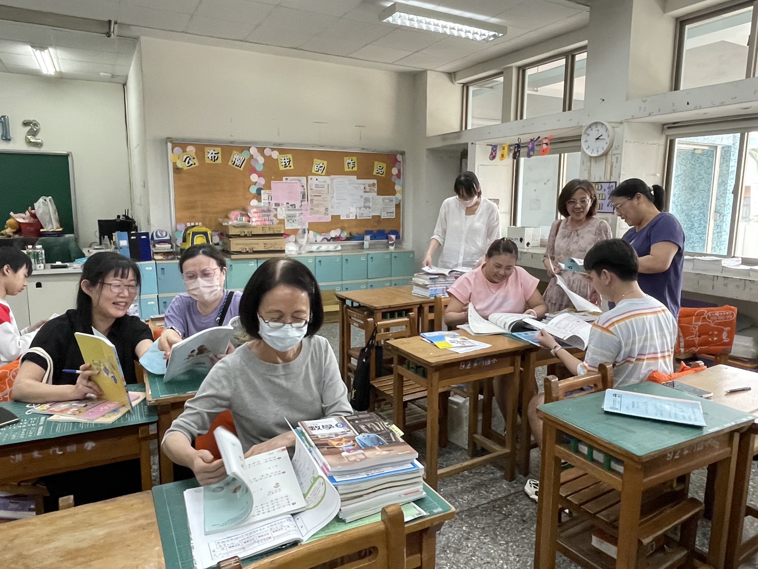 東門國小數學領域會議活動照片