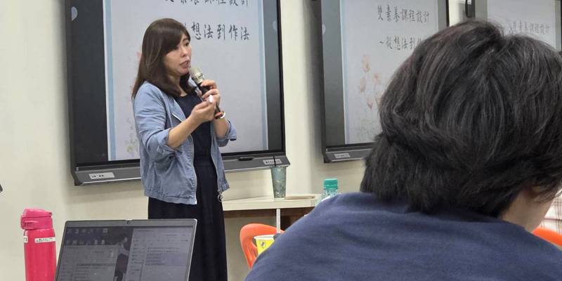 竹小承辦全市閱讀研習，邀請吳韻宇老師分享雙素養閱讀教學-以課文小樹為題