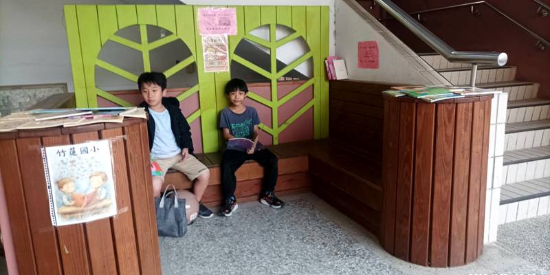 竹蓮國小升級「智・勤・雅」漂流書角　讓閱讀深入校園每一處角落