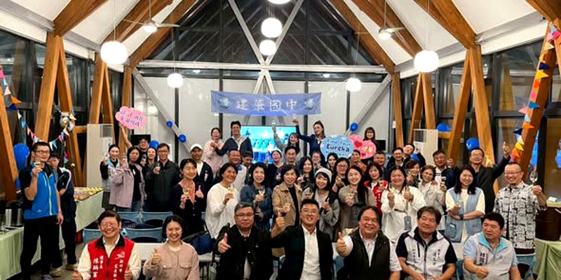 💖會長羅國書 Jones Lo ，建華愛讀書!💖