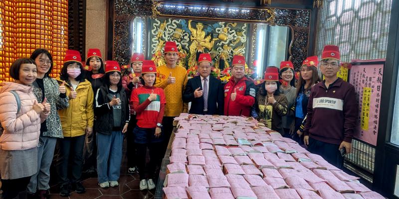 成德高中-114年高三學測校長至天公壇為學生祈福