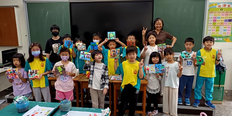 蓪草課程(2)：為蓪草創作上色