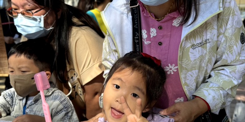 校慶送上最暖心的禮物　茄苳國小用笑容守護健康牙齒