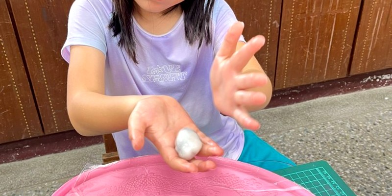 萬聖節搞怪點心──雞母蟲麻糬