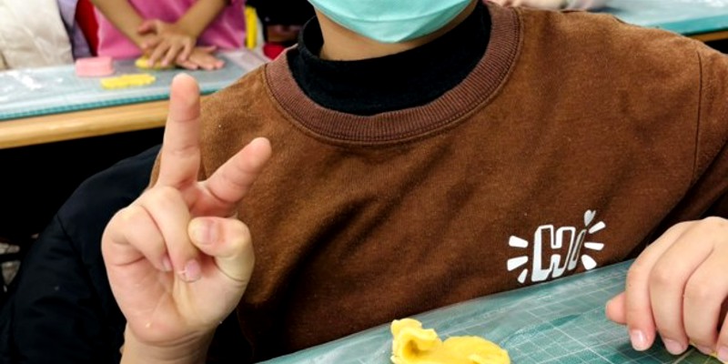 餅乾飄香，溫馨迎聖誕