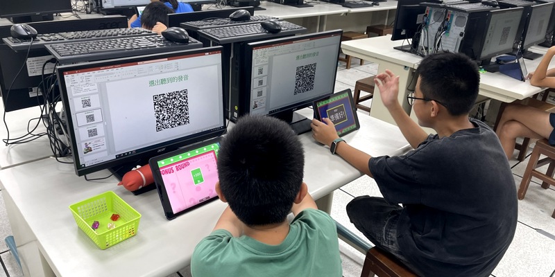 114學年度第一學期六年級英語學習扶助班(A班)圓滿結業囉