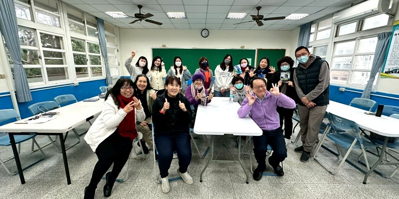 面對情緒障礙、過動、注意力不集中的孩子，老師和家長們怎麼辦?