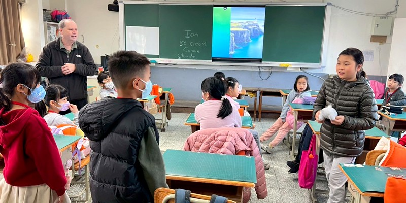 內湖國小雙語冬令營：中年級孩子的英語奇幻冒險！