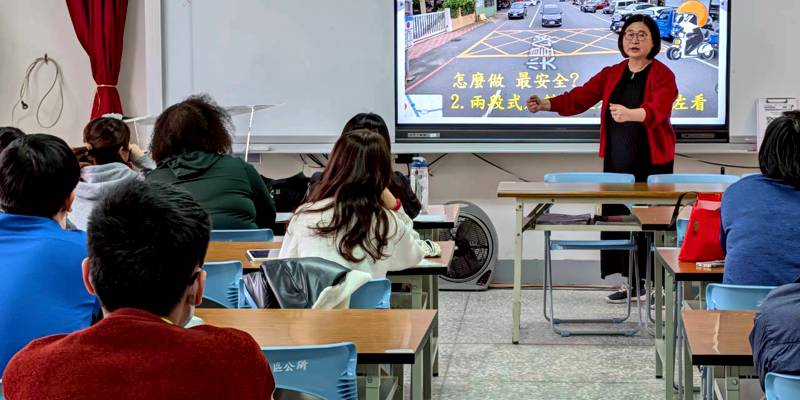1150304內湖國小教師基本交通安全觀念研習