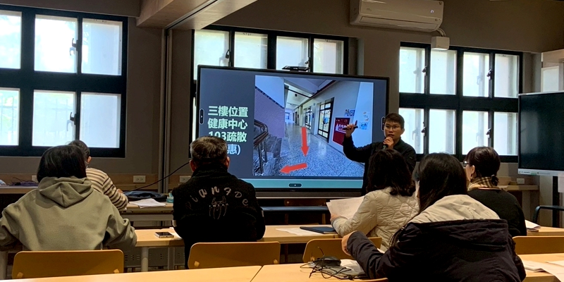 新竹市立數位實驗高中以「防災在心，安全在身」為主題，全面推動防災教育工作。