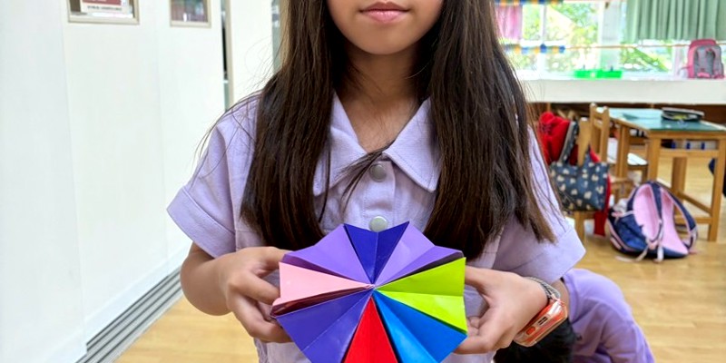 課後照顧班-無限翻轉摺紙