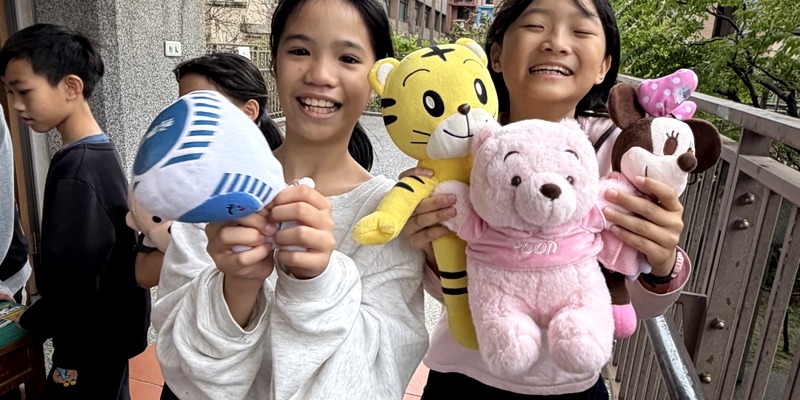 驚喜禮物開場！大庄兒童節「翻轉校園」，跳蚤市場與小鴨包伴孩童度佳節