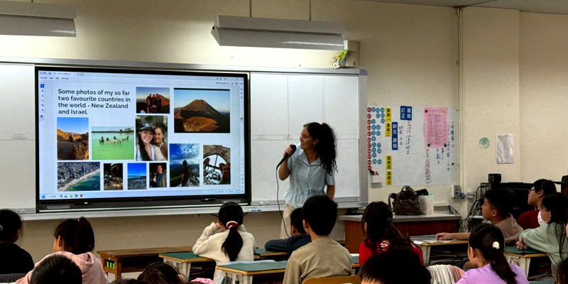 大手牽小手，世界來到虎林！