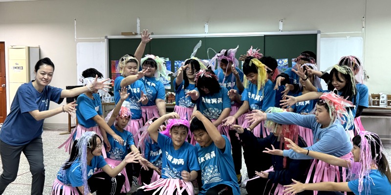 1150402內湖國小兒童節活動開麥拉