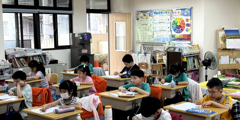 專注眼神裡的成就