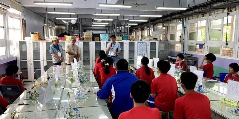 富禮國中化工玻璃工藝競賽大放異彩
