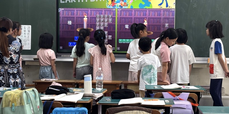 三年級化身環保小尖兵！結合數位學習平台，讓「4R」與節能減碳變好玩了