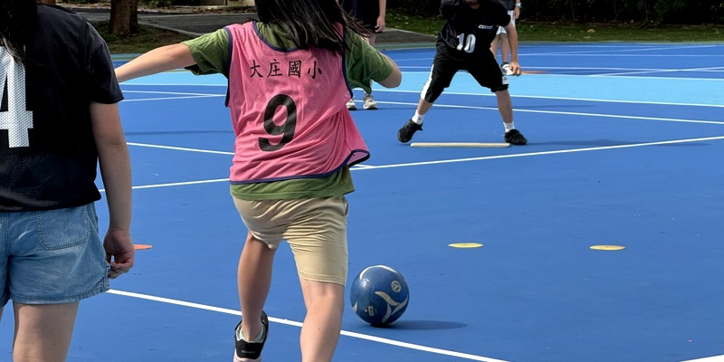 【大庄國小快活計畫】足壘英雄出爐！四年級足壘球競賽圓滿落幕！
