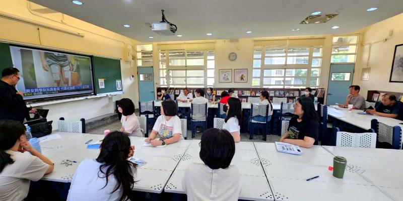 水源國小正向管教法規暨案例學校講座