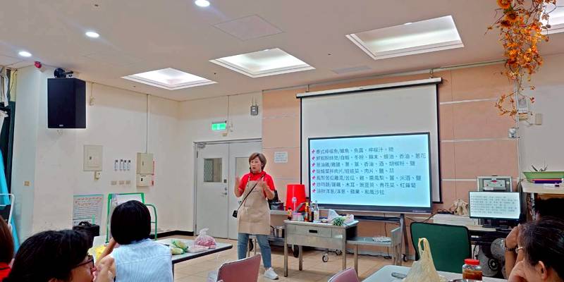 民富國小教師食育研習－健康料理快速上桌，照顧自己也照顧家人。