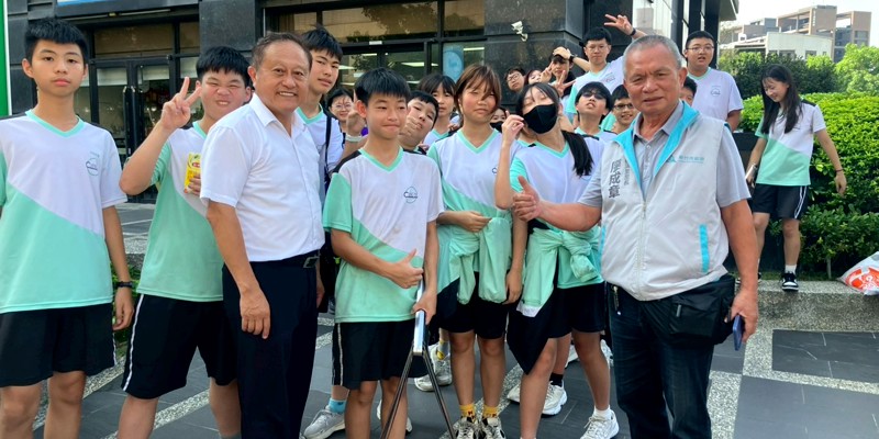 成德高中-114學年度學生服務里鄰美化環境