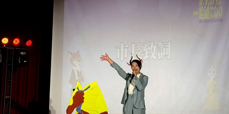 踏入城市叢林，帶著勇氣與真心勇敢前行：建功高中2026畢業典禮長官祝福