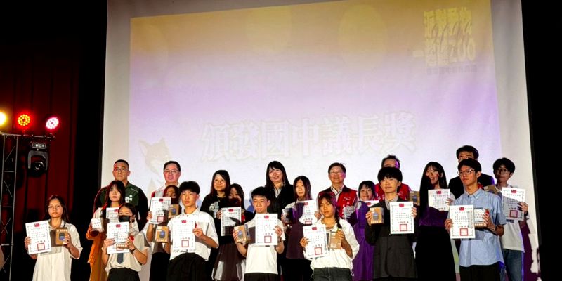繁花盛開，見證每一位學生的璀璨榮耀：建功高中2026畢業典禮頒獎