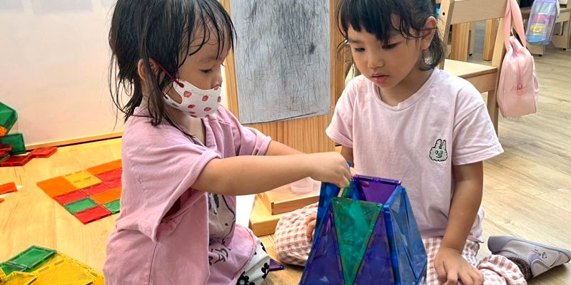 月亮「幼幼小」銜接，彩虹哥哥姊姊帶路