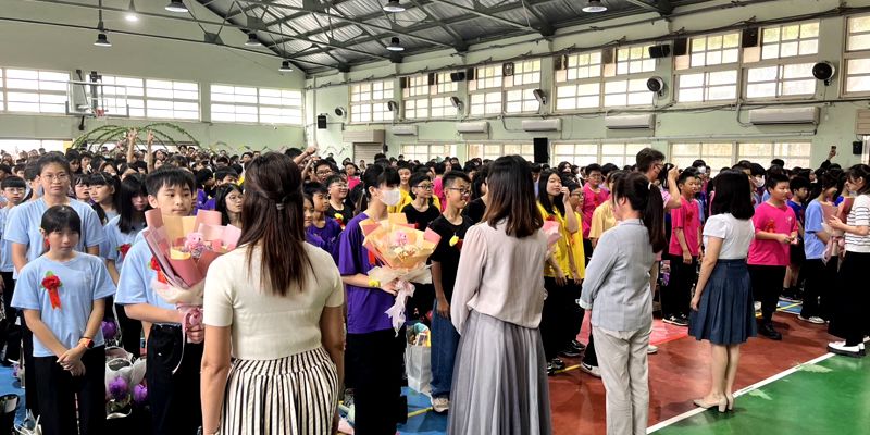 新竹市西門國小第72屆畢業典禮〜愛的傳承暨畢業生致感恩詞與感恩禮