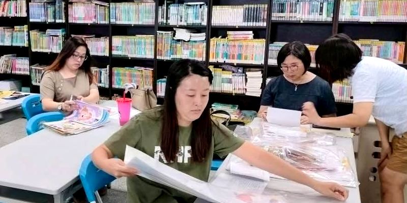 感謝老師協助簿本與美勞教材招標工作