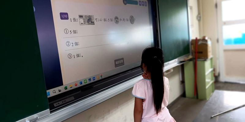南寮國小一年級暑期國語數學學習扶助課程　扎根基礎、快樂學習