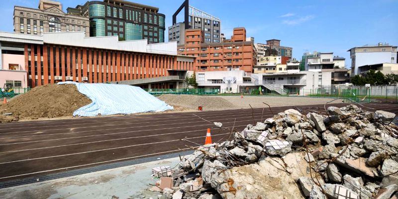 操場司令台整建工程啟動　打造更安全完善的校園活動空間