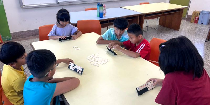 高關懷品德教育課程