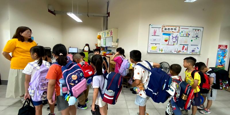 交通安全教育-上放學路隊