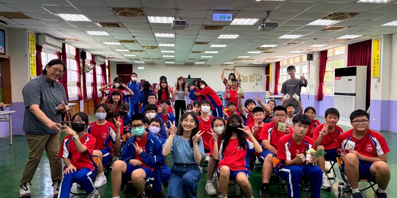 115學年度富禮國中辦理輔諮中心講座，「社交冒險王：如何交到朋友，又不弄丟自己！」