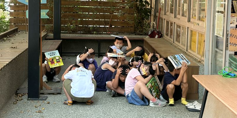 響應921國家防災日！大庄師生實施地震避難演練 熟練「保命三步驟」築起校園安全防線