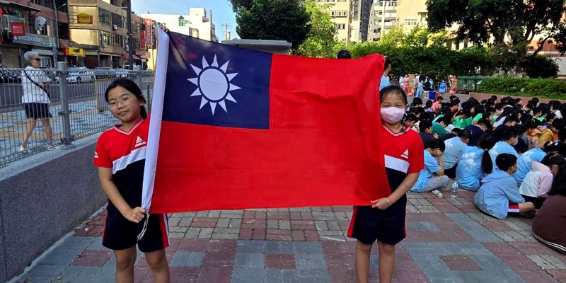 Happy Birthday, Taiwan!-我們一起為我們的國家唱生日快樂!